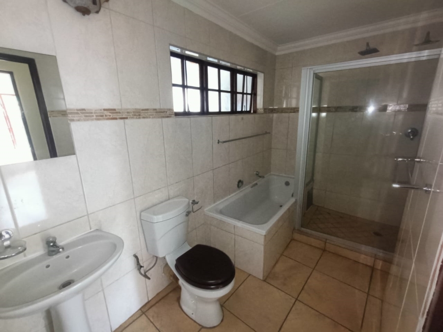 4 Bedroom Property for Sale in Bodorp North West